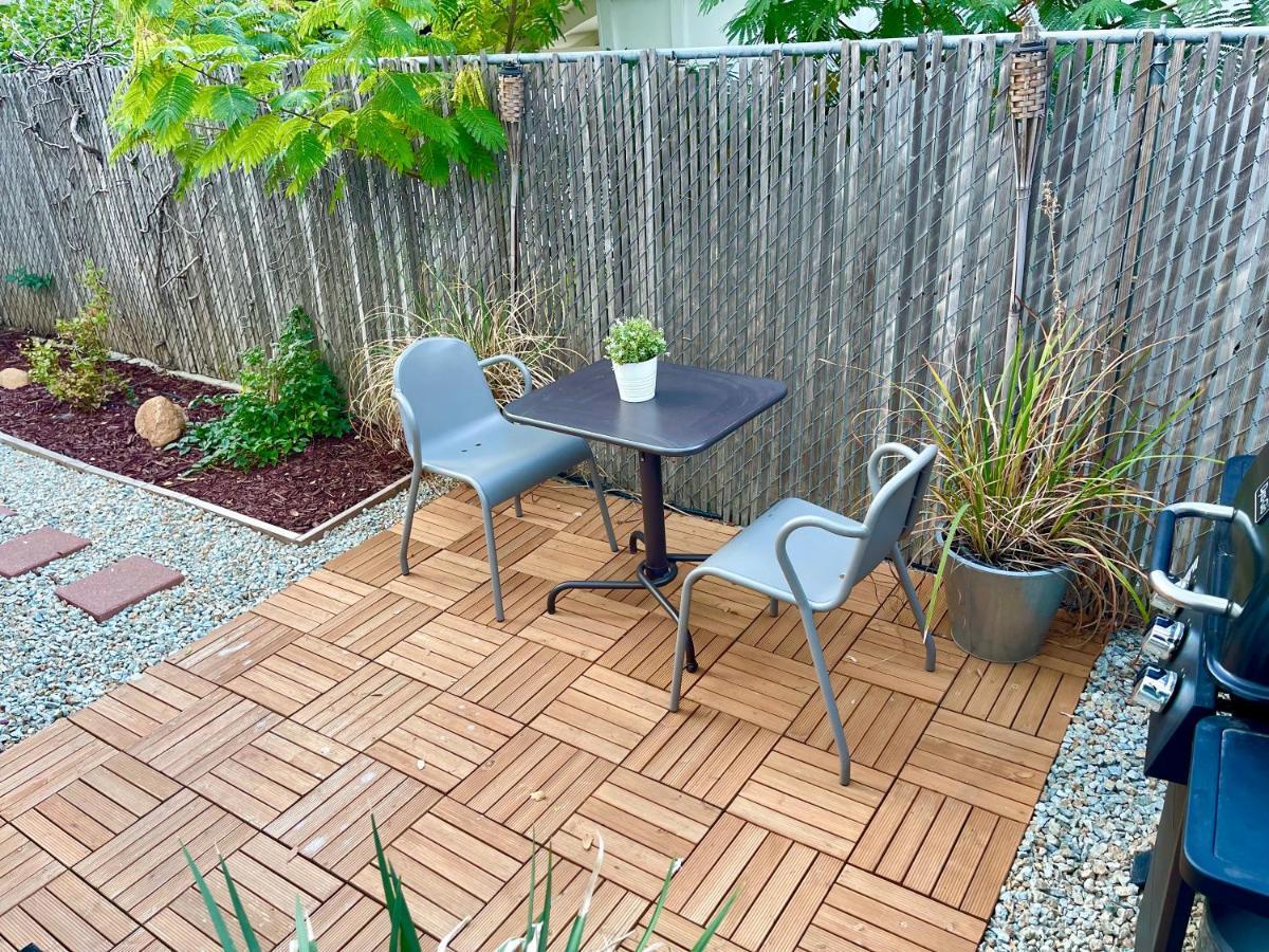 Newly Renovated, Modern And Cosy One Bedroom With Full Kitchen And Lounge Redding